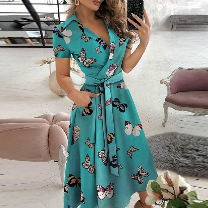Stilren A-linjeklänning med Band – Chic Sommarlook