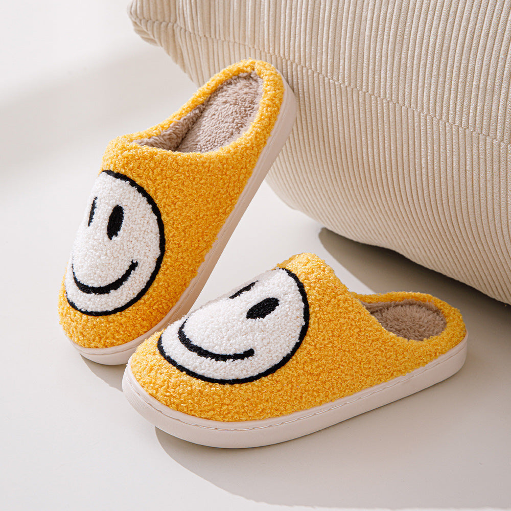Mysiga Smiley Face Plyschsandaletter – Komfort & Stil